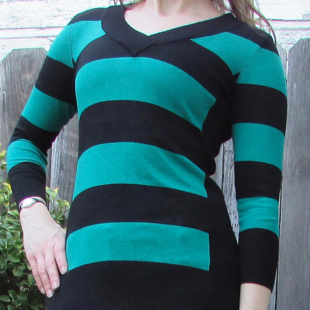 Style & Co XS Green/Black Striped Sweater